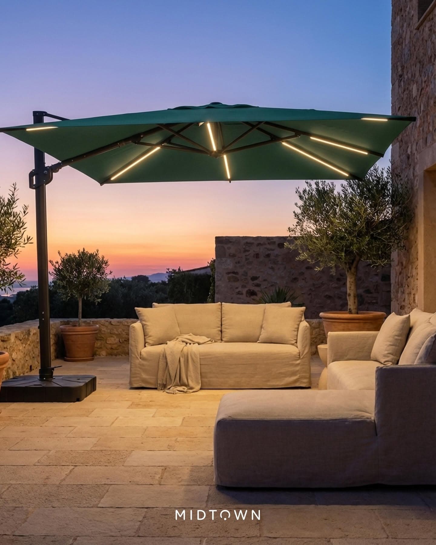 Midtown Umbrellas Review 2026: Premium Patio Umbrellas Built for Luxury Outdoor Living